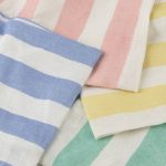 stripe-ruffle-fabric-napkins-x-4_0.jpg