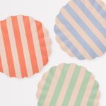 stripy-reusable-bamboo-large-plates-x-6_0.jpg