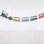 train-garland_0.jpg